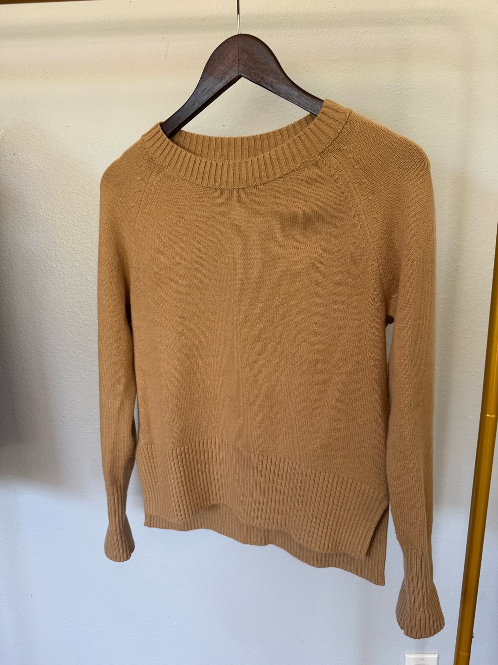 Banana Republic Women's Crewneck Pullover Sweater - Camel